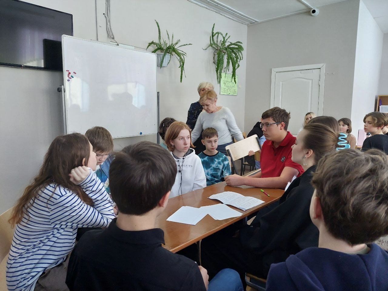 Ученики новосибирской частной школы Веритас сосредоточены на учебе